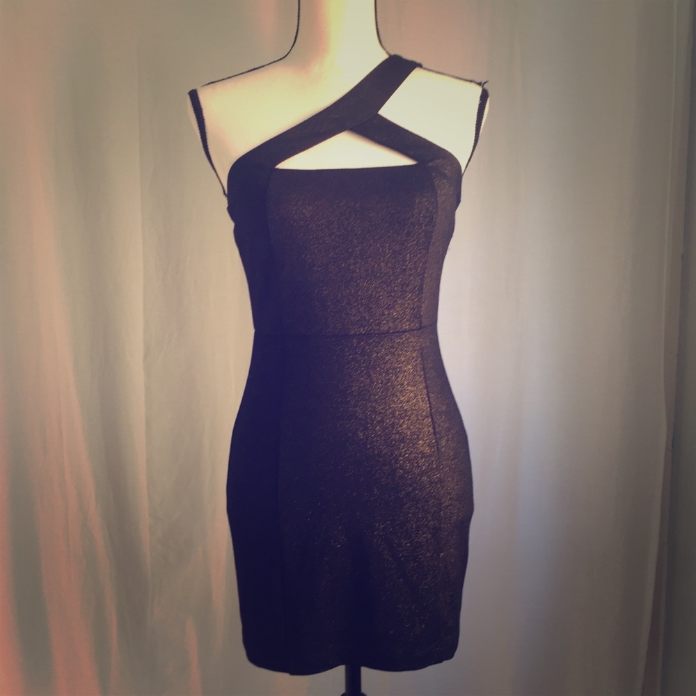 Forever 21 Black/Gold Sparkly Cocktail Dress